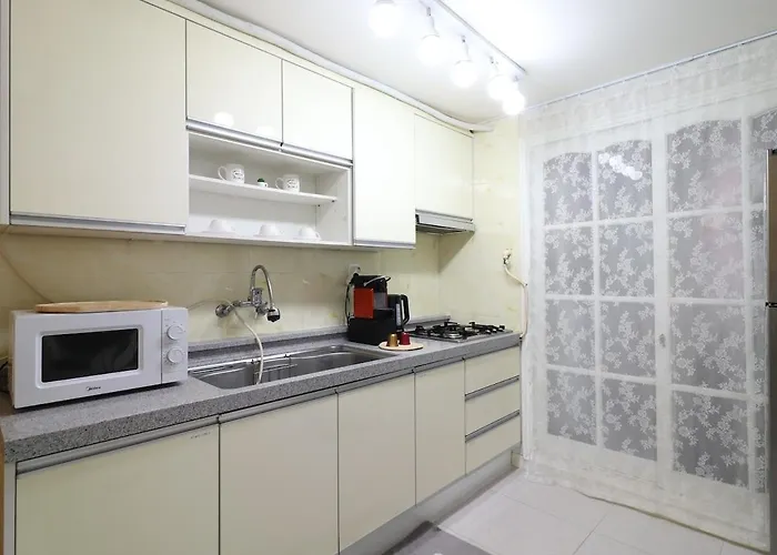 Apartment 강남 중심 3room빌라 9호선 2호선 코엑스 Ut-seolleung A